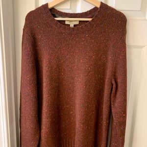 Chasmere Burberry sweater NWT sz small